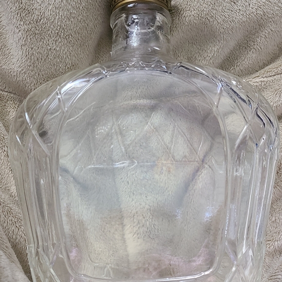 Vintage Seagrams Crown Royal Canadian Bottle - Picture 2 of 5